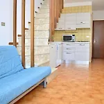 Cozy Flat With Balcony In *