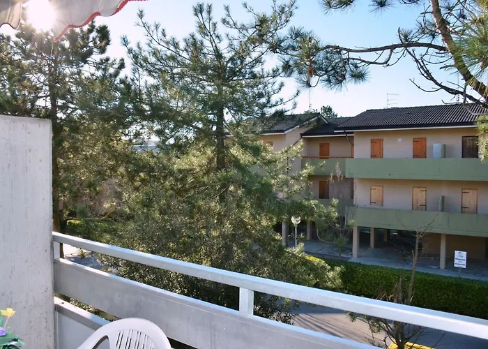 Cozy Flat With Balcony In Апартаменты *